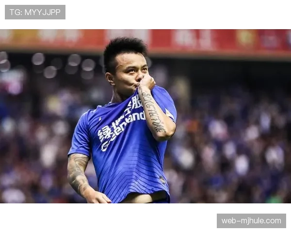 曹赟定领衔上海申花进攻线 经验助力球队成长